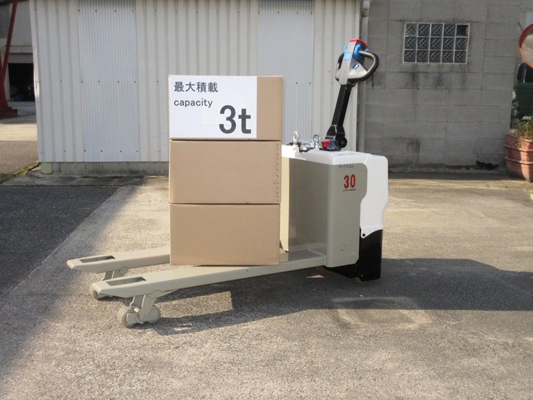 電動ハンドリフトが手作業と比べて効率的な理由